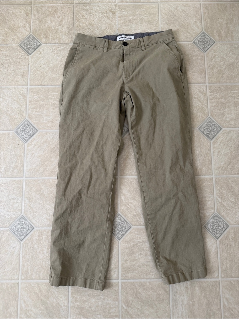 Amazon Essentials Khaki Pants
